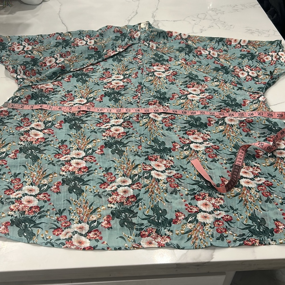 Umgee Floral Green Kimono/Cover Up Women’s Size M/L - Picture 11 of 13